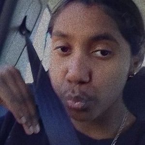 Meet your Posher, Jenelle